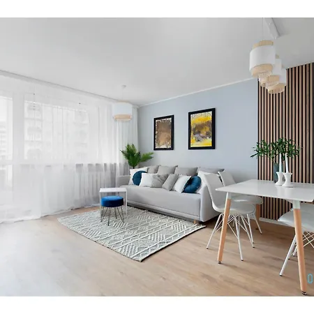 Breeze - Charming Place, 15 Minutes To Old Town & 5 Minutes To Seaside דירה *